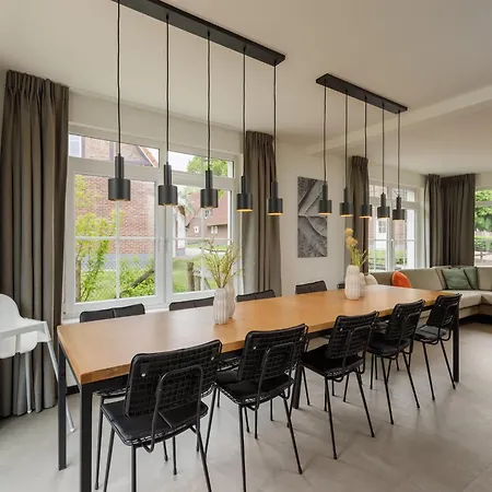 Modern House With 4 Bathrooms, In Beautiful *